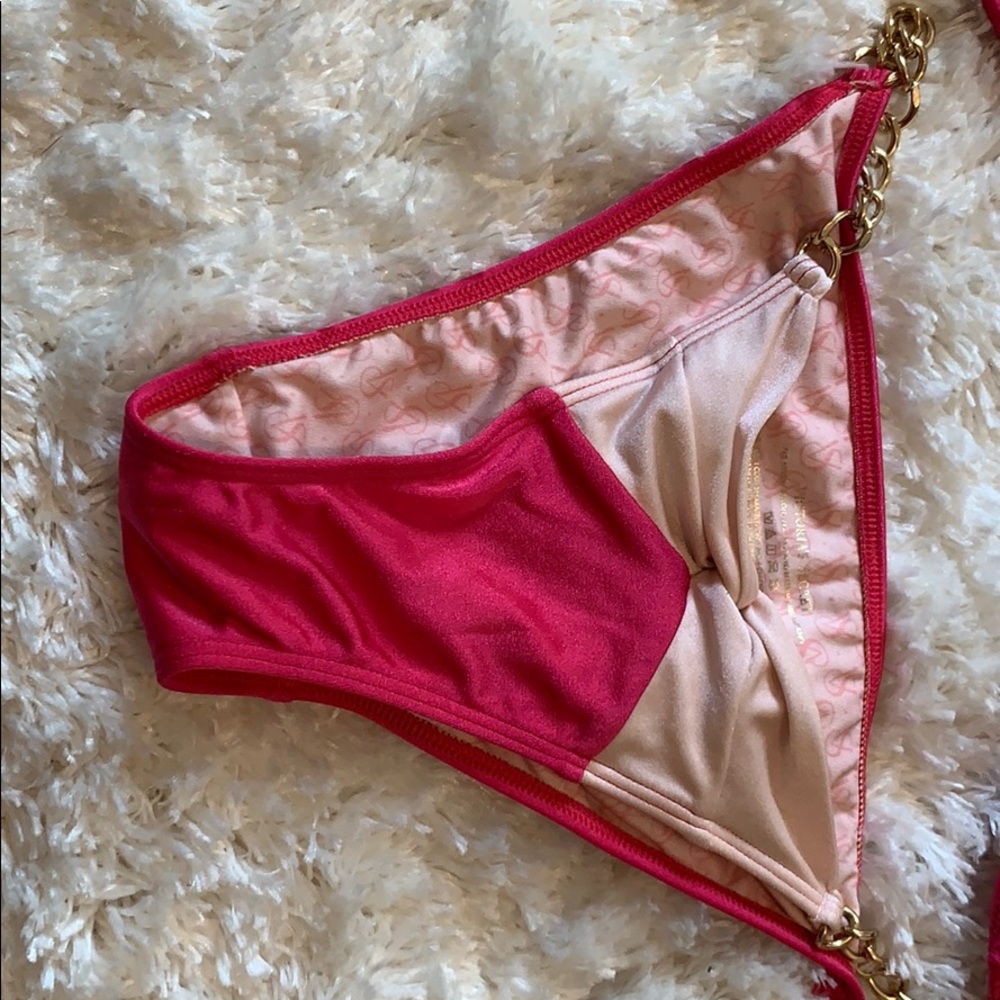 Bathing suit - Picture 2 of 3